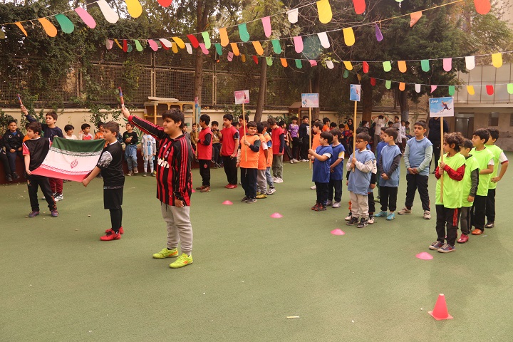 برگزاری افتتاحیه المپیاد ورزشی در مدرسه با برنامه‌ های متنوع و شاد