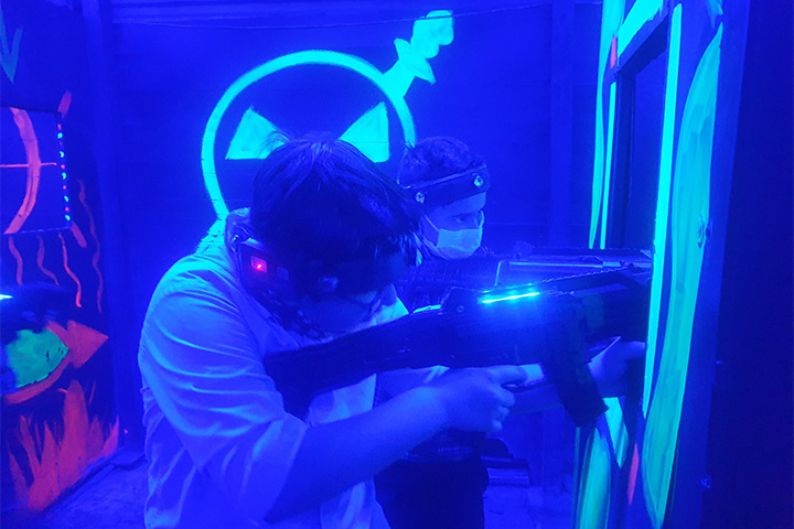 اردوی لیزرتگ | تجربه‌ ای هیجان‌ انگیز و گروهی